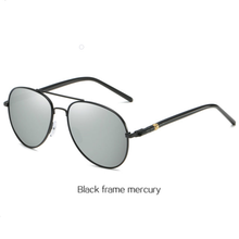 Load image into Gallery viewer, Day Night Photochromic Polarized sunglasses for driving for everyday use
